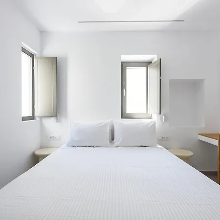 Semesterbostad Azure Naousa